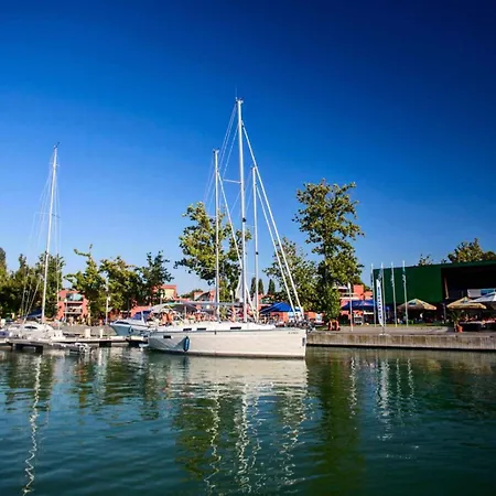 Apartamento In Balatonlelle 43115 Kishegy (Somogy)