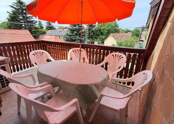 In Balatonlelle 43115 Apartamento